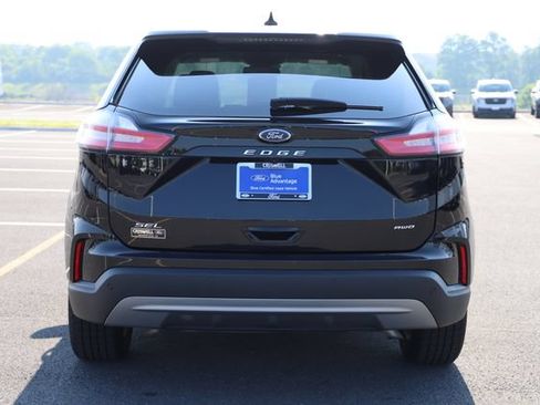 Certified 2024 Ford Edge SEL AWD/4WD image 5