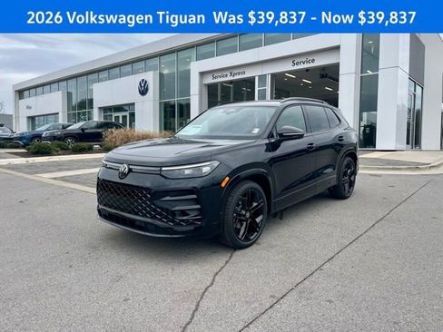 New 2026 Volkswagen Tiguan SE R-Line image 1