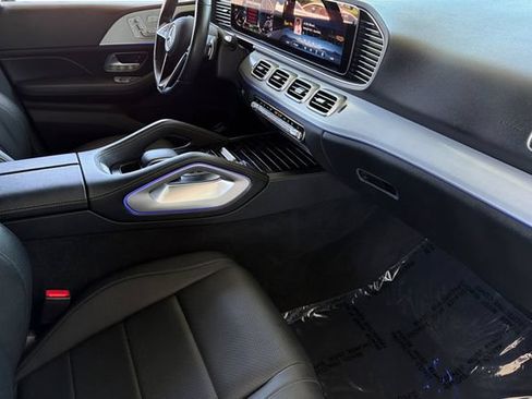 Used 2024 Mercedes-Benz GLE 450e 4MATIC image 19