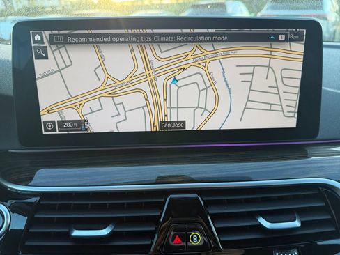 Used 2022 BMW 530e w/ M Sport Package image 20