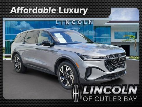 Certified 2024 Lincoln Nautilus Premier w/ Jet Appearance Package AWD/4WD image 1