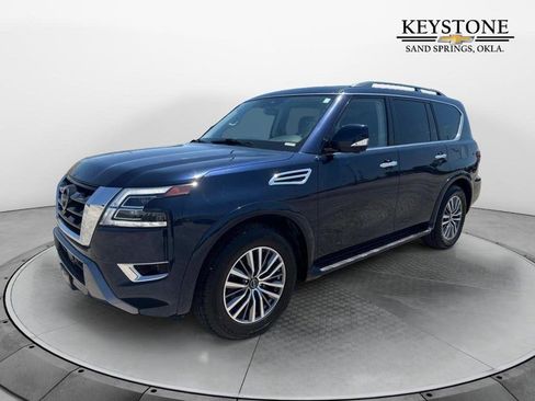 Used 2023 Nissan Armada SL w/ Captain's Chairs Package image 6