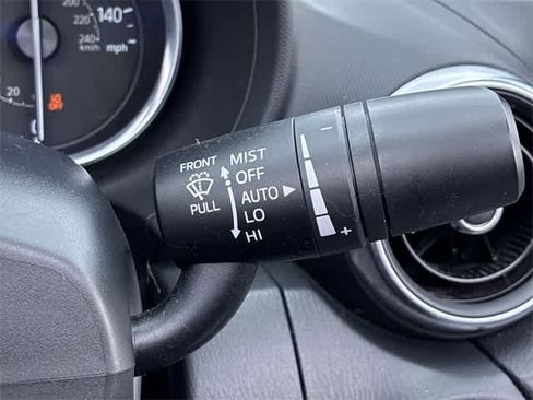 Used 2018 MAZDA MX-5 Miata RF Grand Touring image 25