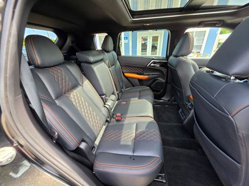 Used 2022 Mitsubishi Outlander SEL FWD image 27