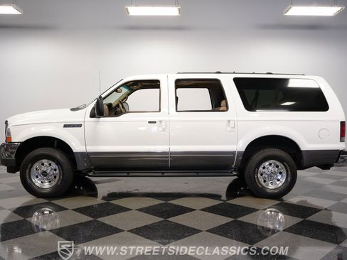 Used 2002 Ford Excursion XLT image 7
