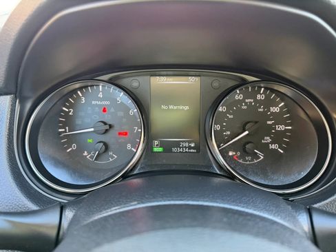 Used 2017 Nissan Rogue S AWD/4WD image 22