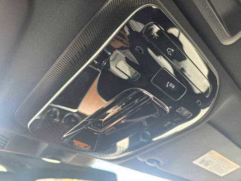 Used 2024 Mercedes-Benz C 300 Sedan image 33