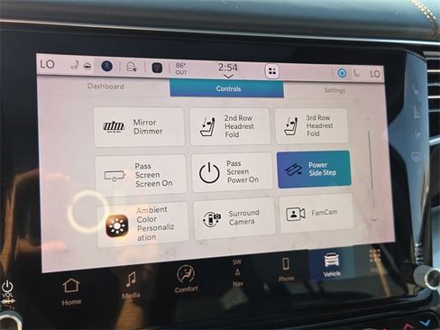 Used 2022 Jeep Grand Wagoneer Series III image 21