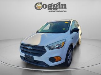 Used 2017 Ford Escape S video 1