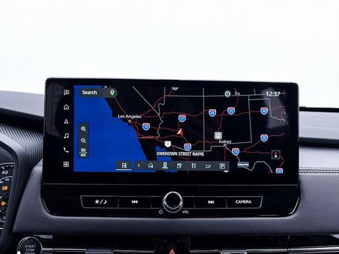 New 2025 Mitsubishi Outlander ES image 15