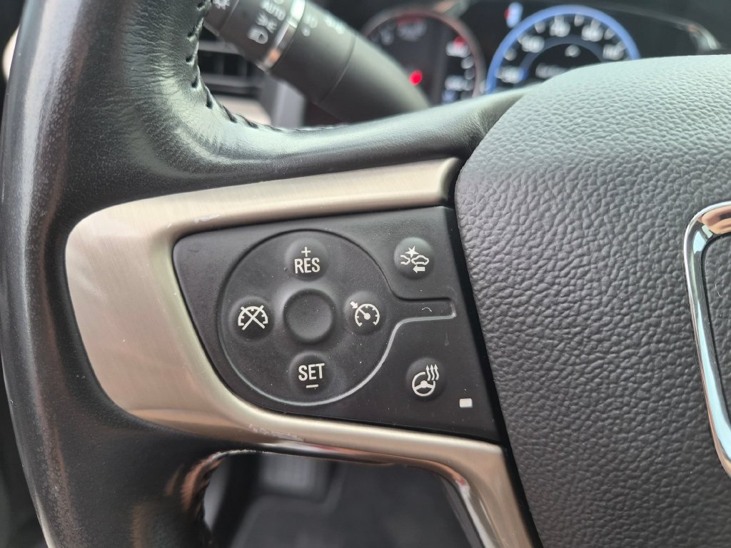 Used 2022 GMC Acadia Denali w/ Black Diamond Edition FWD image 14