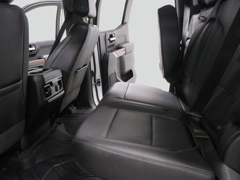 Used 2021 Chevrolet Silverado 1500 LT Trail Boss w/ Convenience Package II AWD/4WD image 27