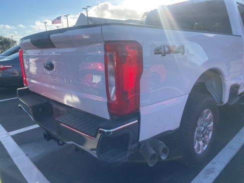 Used 2024 Ford F250 XLT image 13