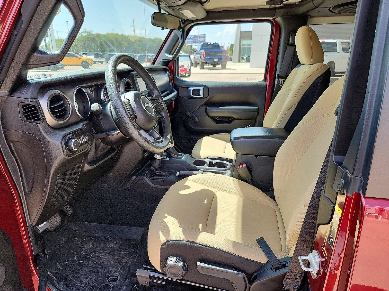 Used 2021 Jeep Wrangler Sport AWD/4WD image 10