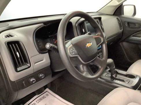 Used 2017 Chevrolet Colorado W/T w/ WT Convenience Package AWD/4WD image 13