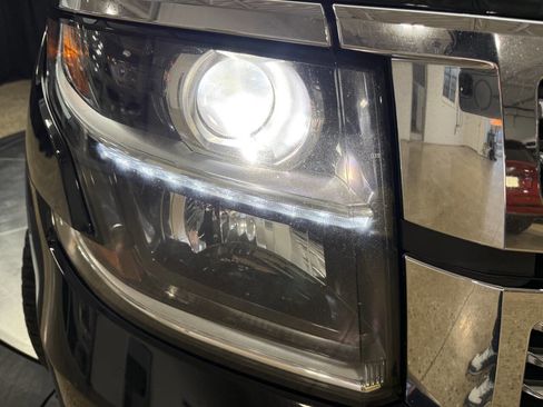 Used 2016 Chevrolet Suburban LTZ image 14