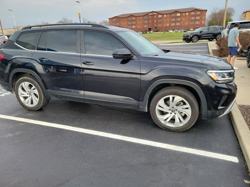 Used 2021 Volkswagen Atlas SE image 4