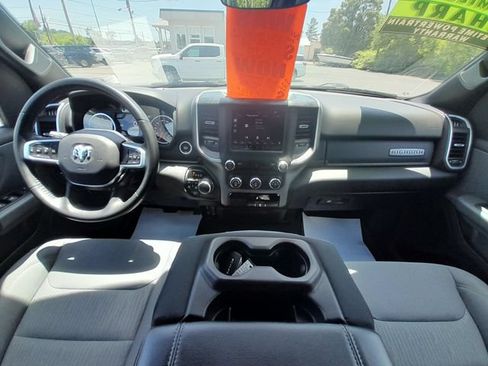 Used 2022 RAM 1500 Big Horn AWD/4WD image 43