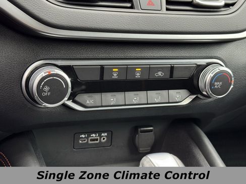 Used 2021 Nissan Altima 2.5 SR image 10