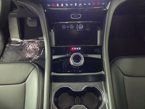 New 2026 Jeep Grand Cherokee L Limited RWD image 12