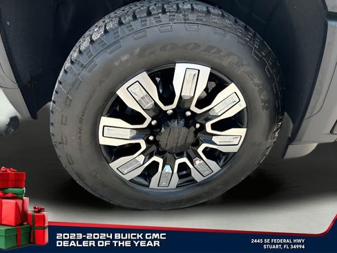 New 2025 GMC Sierra 2500 Denali w/ Denali Reserve Package image 20