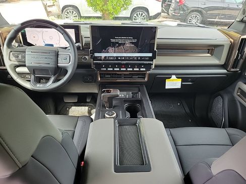 New 2025 GMC Hummer EV 2X w/ Extreme Off-Road Package AWD/4WD image 6