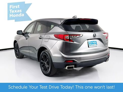 Used 2025 Acura RDX SH-AWD image 5