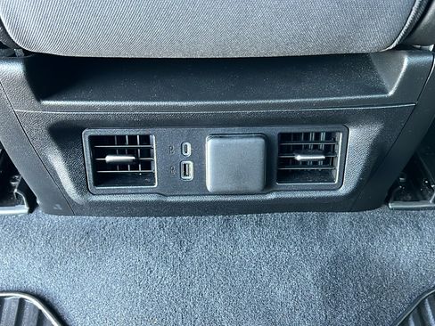 Certified 2025 Chevrolet Silverado 2500 LT w/ Convenience Package AWD/4WD image 17