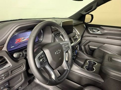 Used 2023 Chevrolet Tahoe Z71 w/ Luxury Package image 16