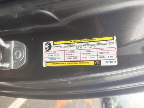 Used 2017 RAM 1500 Express image 46