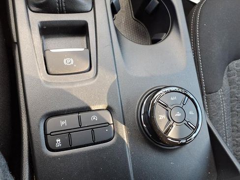 Used 2024 Ford Ranger XLT image 49