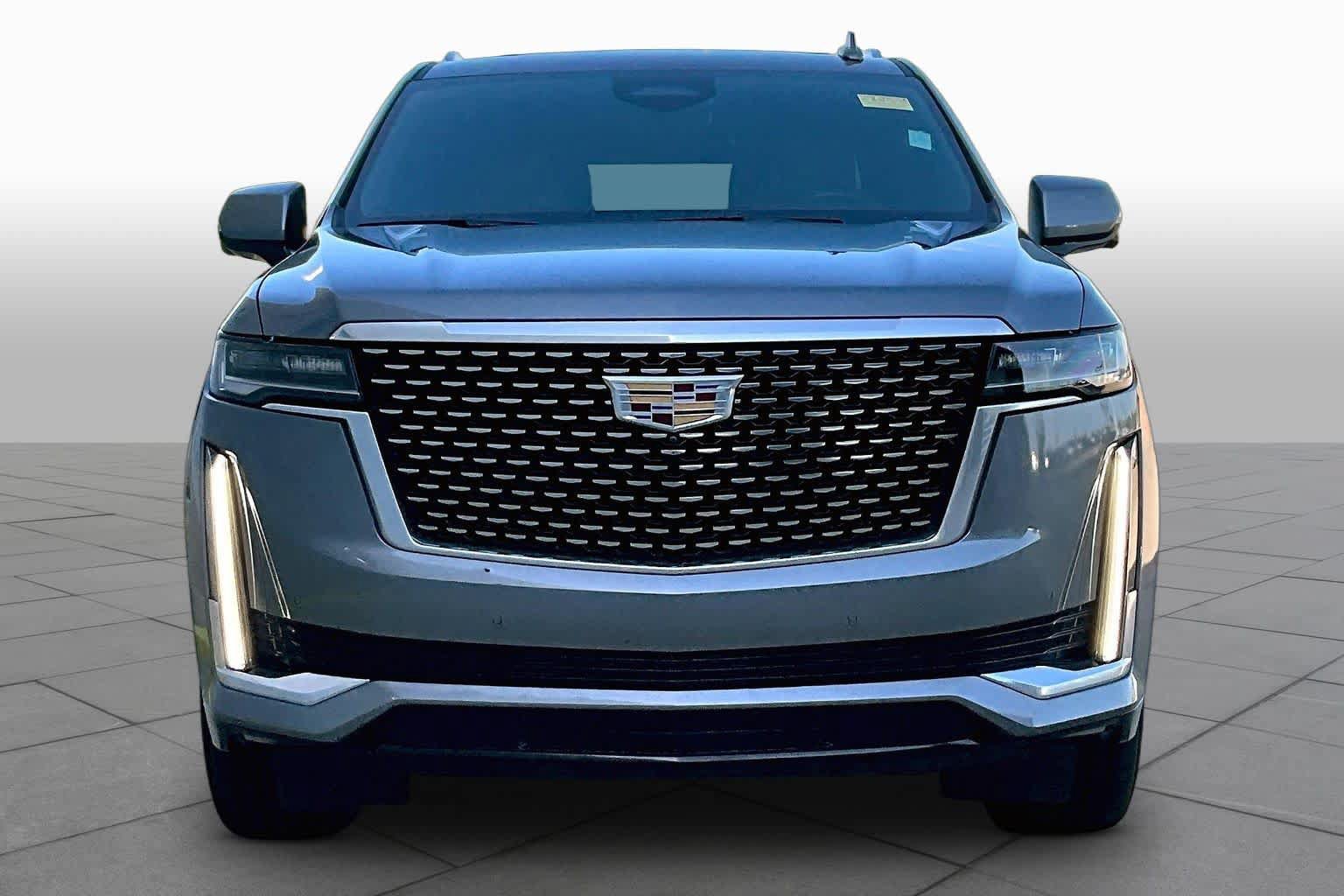 Used 2021 Cadillac Escalade ESV Premium Luxury RWD image 4