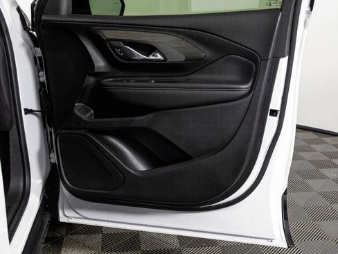 Certified 2022 GMC Terrain SLT w/ Elevation Edition image 41