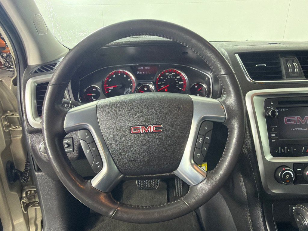 Used 2015 GMC Acadia SLE FWD image 14
