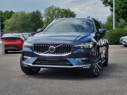 Certified 2023 Volvo XC60 B5 Ultimate w/ Protection Package Premier AWD/4WD image 2