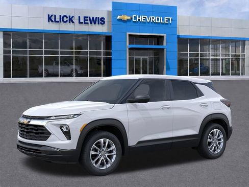New 2026 Chevrolet TrailBlazer LS w/ LS Convenience Package AWD/4WD image 2