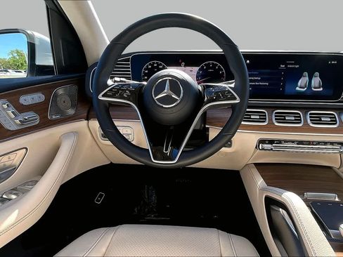 Certified 2026 Mercedes-Benz GLE 350 4MATIC image 6