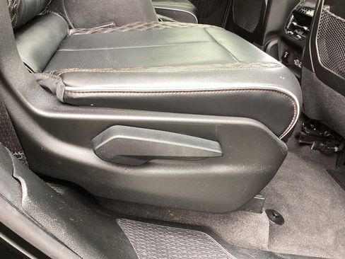 Used 2021 Jeep Grand Cherokee L Summit w/ Luxury Tech Group V image 26