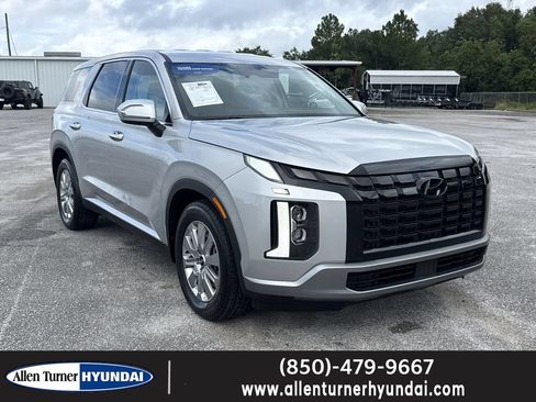 Certified 2023 Hyundai Palisade SE w/ Cargo Package AWD/4WD image 1
