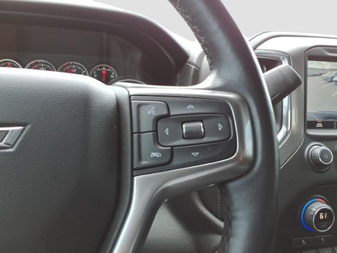 Used 2021 Chevrolet Silverado 1500 LT Trail Boss w/ Convenience Package II AWD/4WD image 21