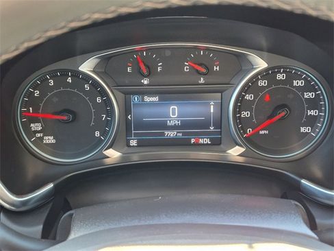 Used 2024 Chevrolet Equinox LT image 38