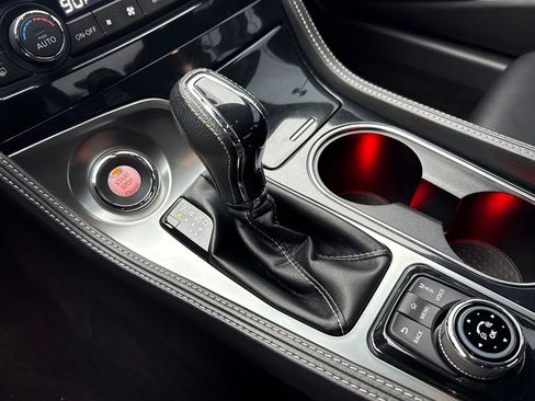 Used 2017 Nissan Maxima Platinum w/ Interior Lighting Package image 27