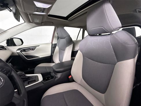 Certified 2023 Toyota RAV4 XLE w/ Convenience Package image 3