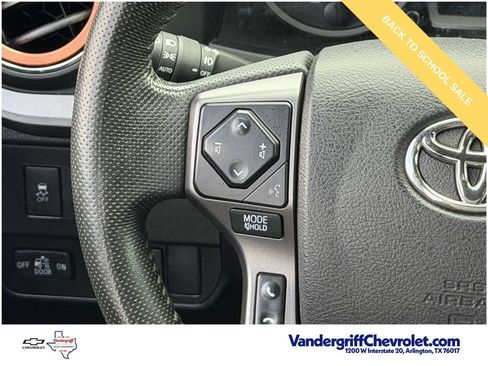 Used 2022 Toyota Tacoma TRD Sport w/ Technology Package AWD/4WD image 13