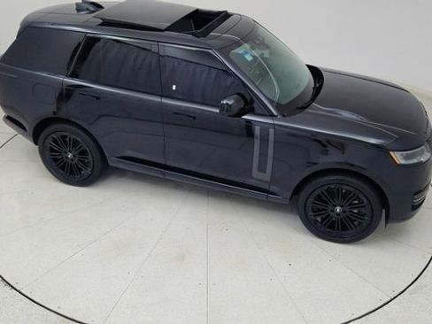 Used 2025 Land Rover Range Rover SE AWD/4WD image 75