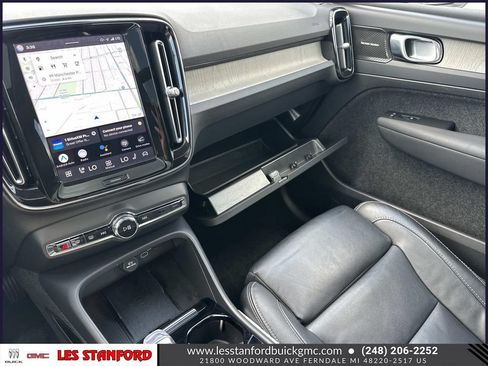 Used 2023 Volvo XC40 B5 Ultimate w/ Climate Package AWD/4WD image 35