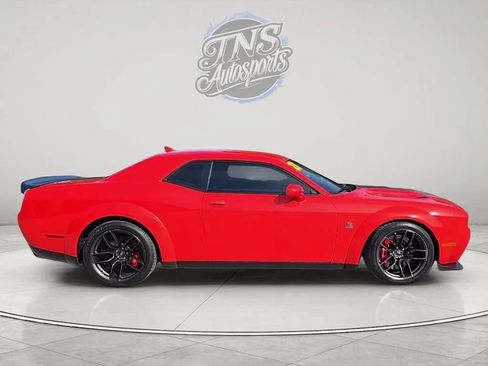 Used 2021 Dodge Challenger R/T Scat Pack RWD image 4