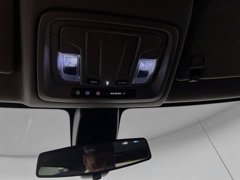 Used 2022 Chevrolet Silverado 1500 Custom w/ Safety Confidence Package image 21