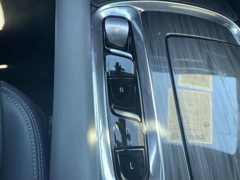 Certified 2023 Buick Enclave Essence w/ Sport Touring Edition FWD image 15