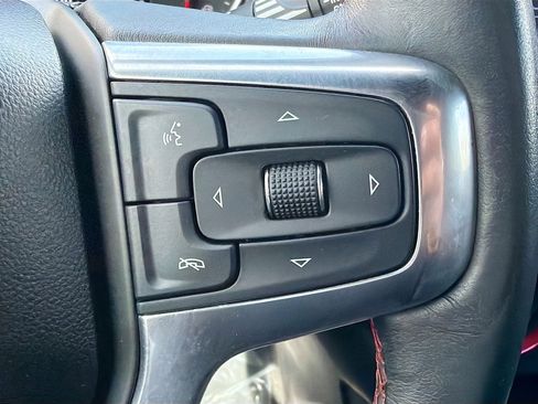 Used 2019 Chevrolet Blazer RS image 36